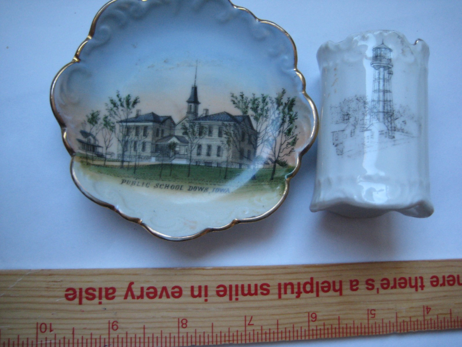 Dows Iowa Souvenir China Dish Public School & Vase, Watertower, Possibly Belmond