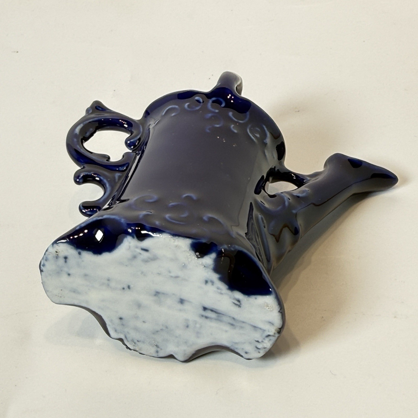 Providence , Rhode Island RI FARM HOUSE SCENE 1910 SOUVENIR Cobalt Blue Tea Pot