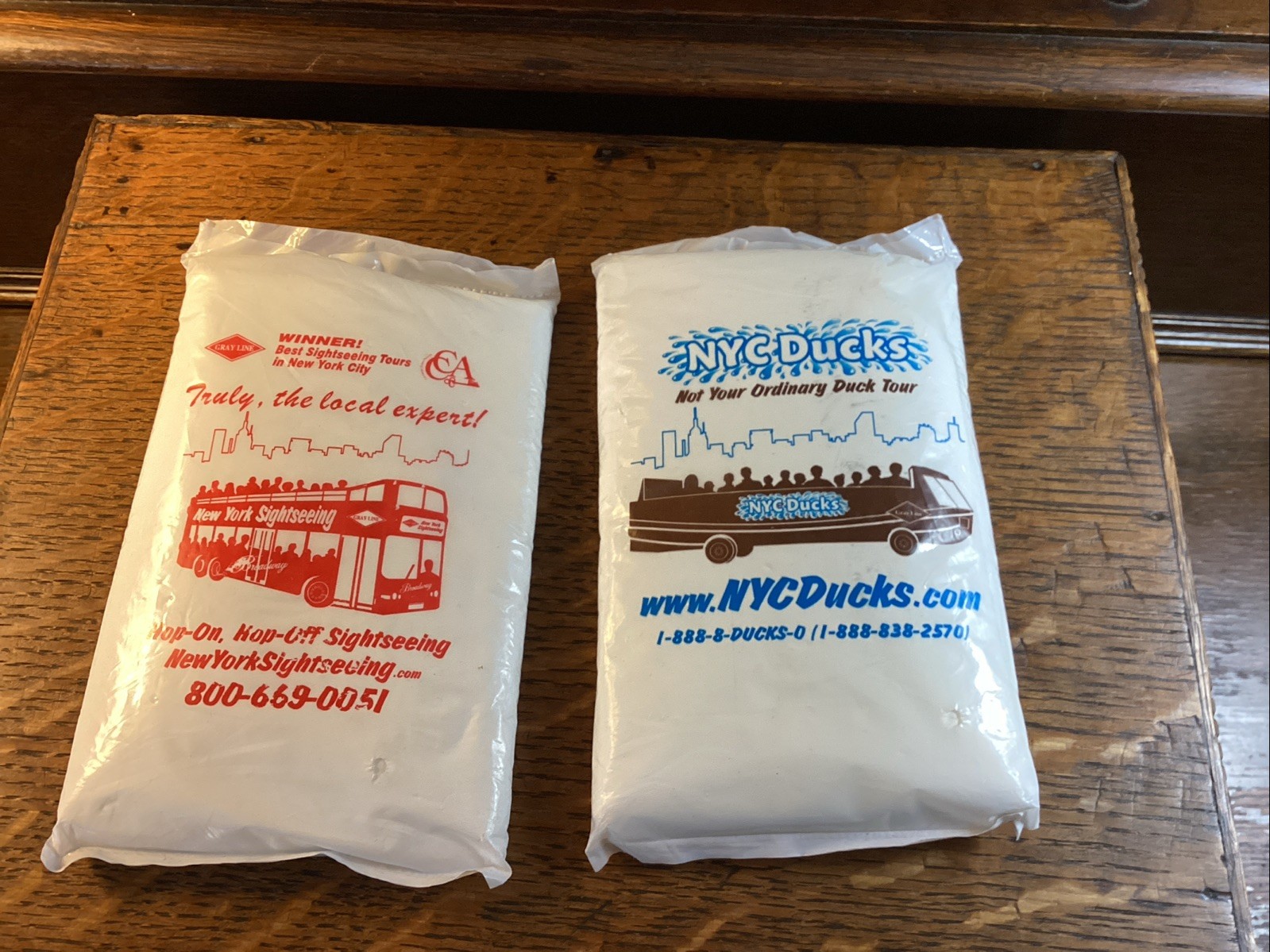 Vtg~New York Sightseeing Ponchos~2~2002