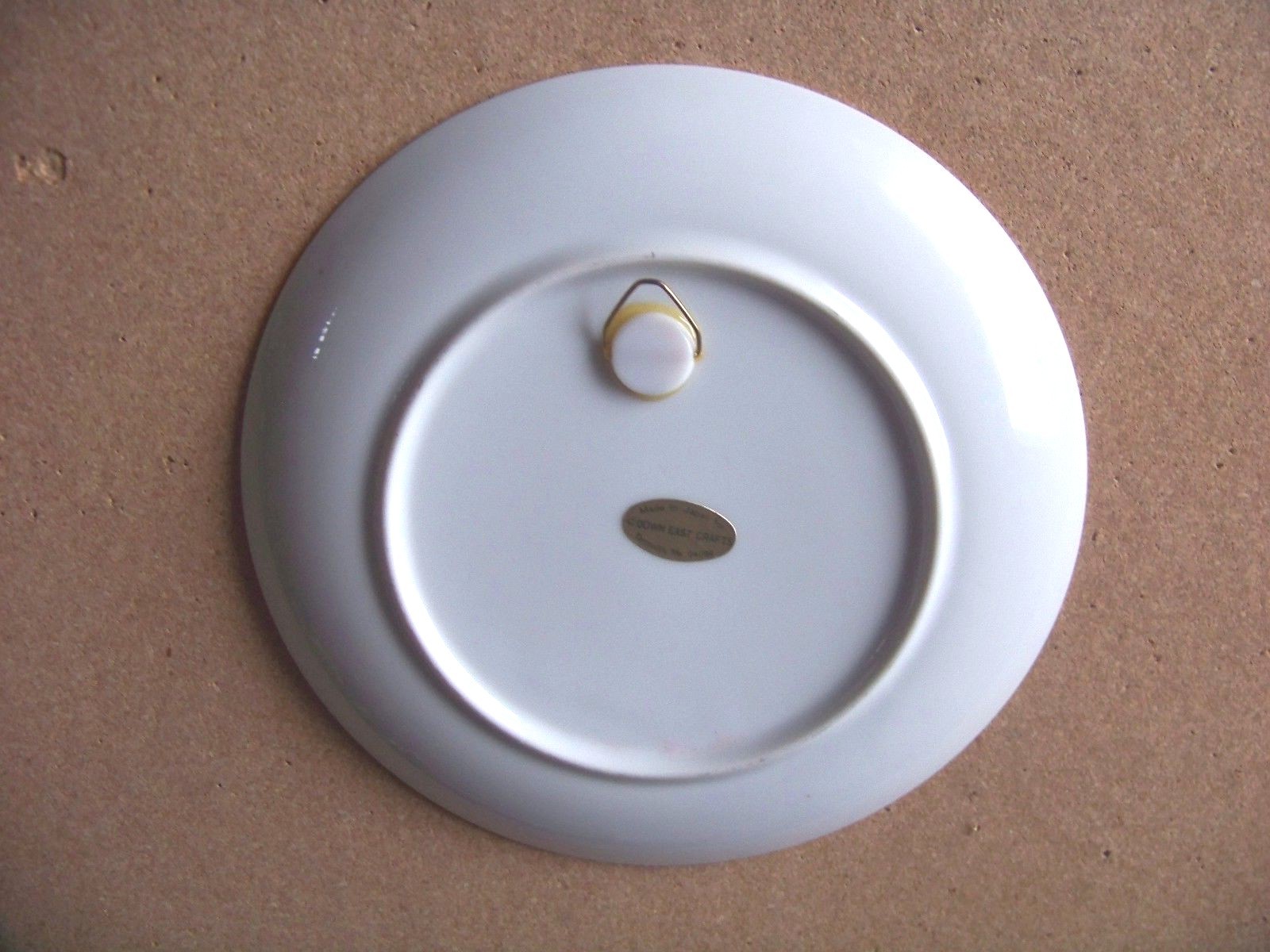 1983 Down East Crafts Cape Cod small plate decor 7.7″ Massachusetts