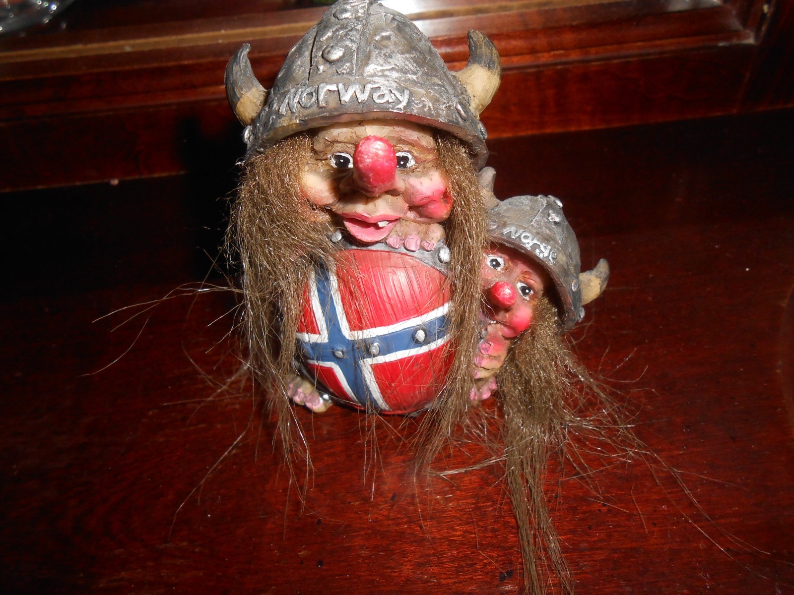 Cute Norway Vikings Nord Mom Baby Figure Trolls Hair Flag Shield Nose Souvenir
