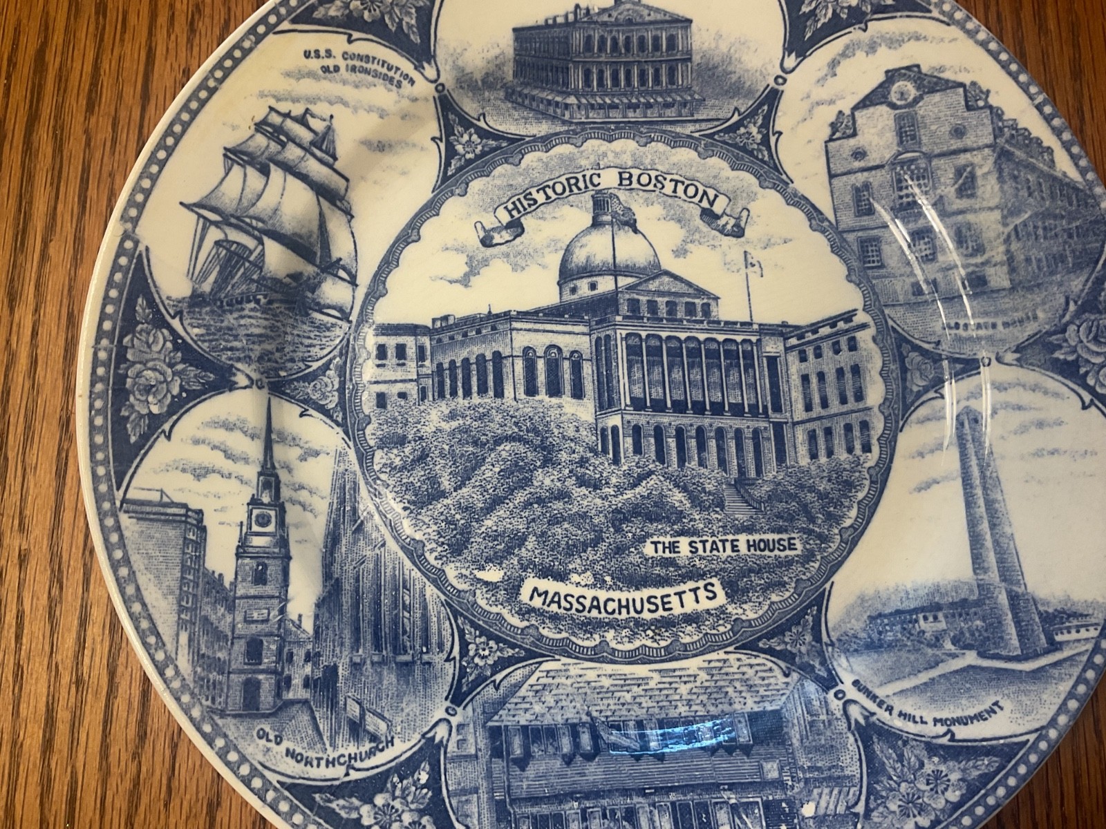 Vintage Souvenir Plate Historic Boston Massachusetts 10″
