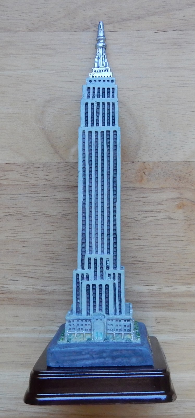 New York Empire State Building Souvenir Statue