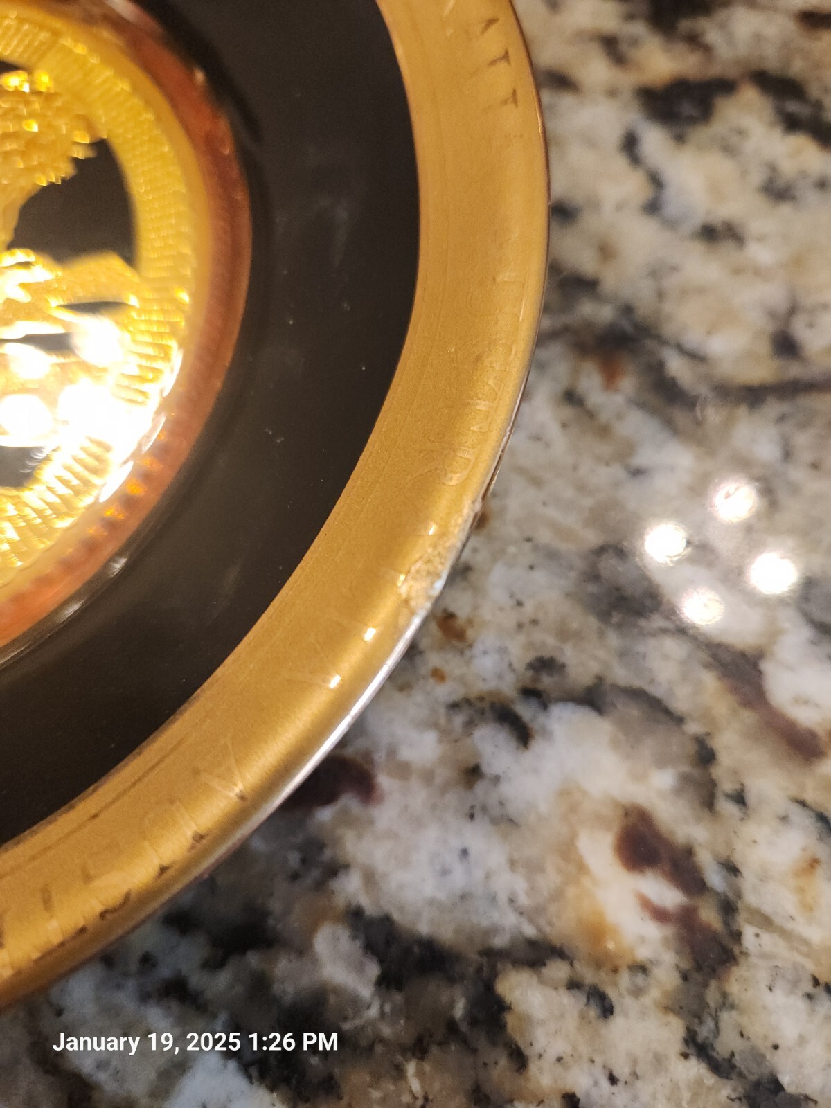 Australia Souvenir 6” Kangaroo Plate and 24K Gold Plated