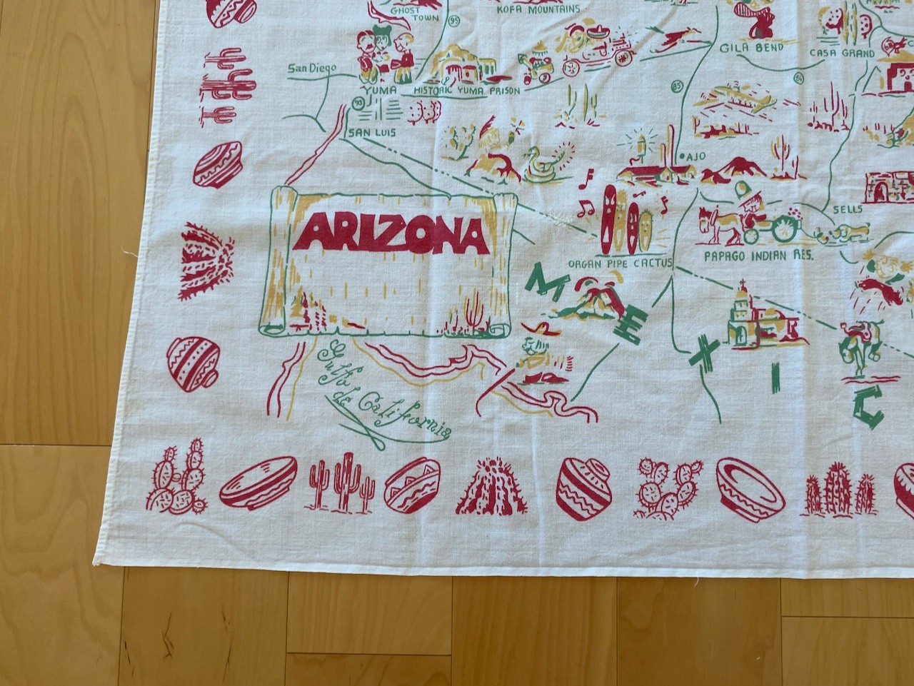 Vintage Arizona Travel Map Souvenir Tablecloth 48″ X 45″ Tourist Sights Western