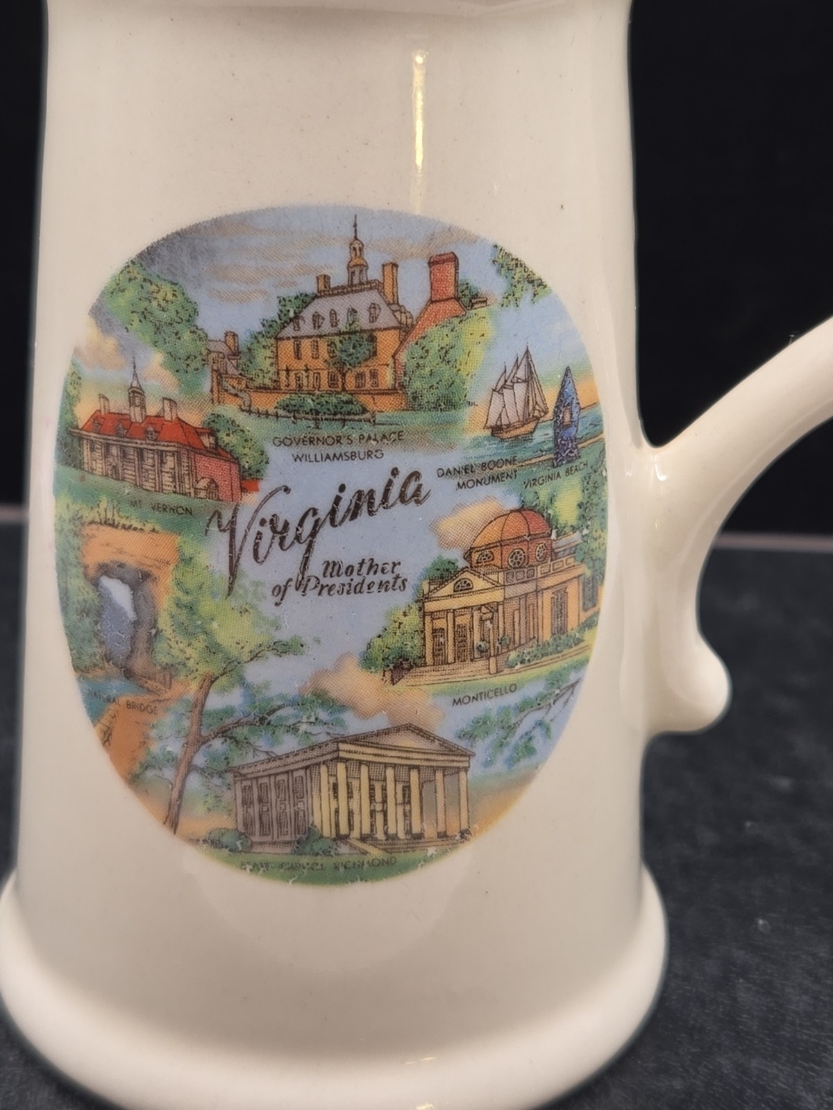 Unbranded Vtg Made In USA Virginia Mother Of Presidents Souvenir Pitcher (X-43)