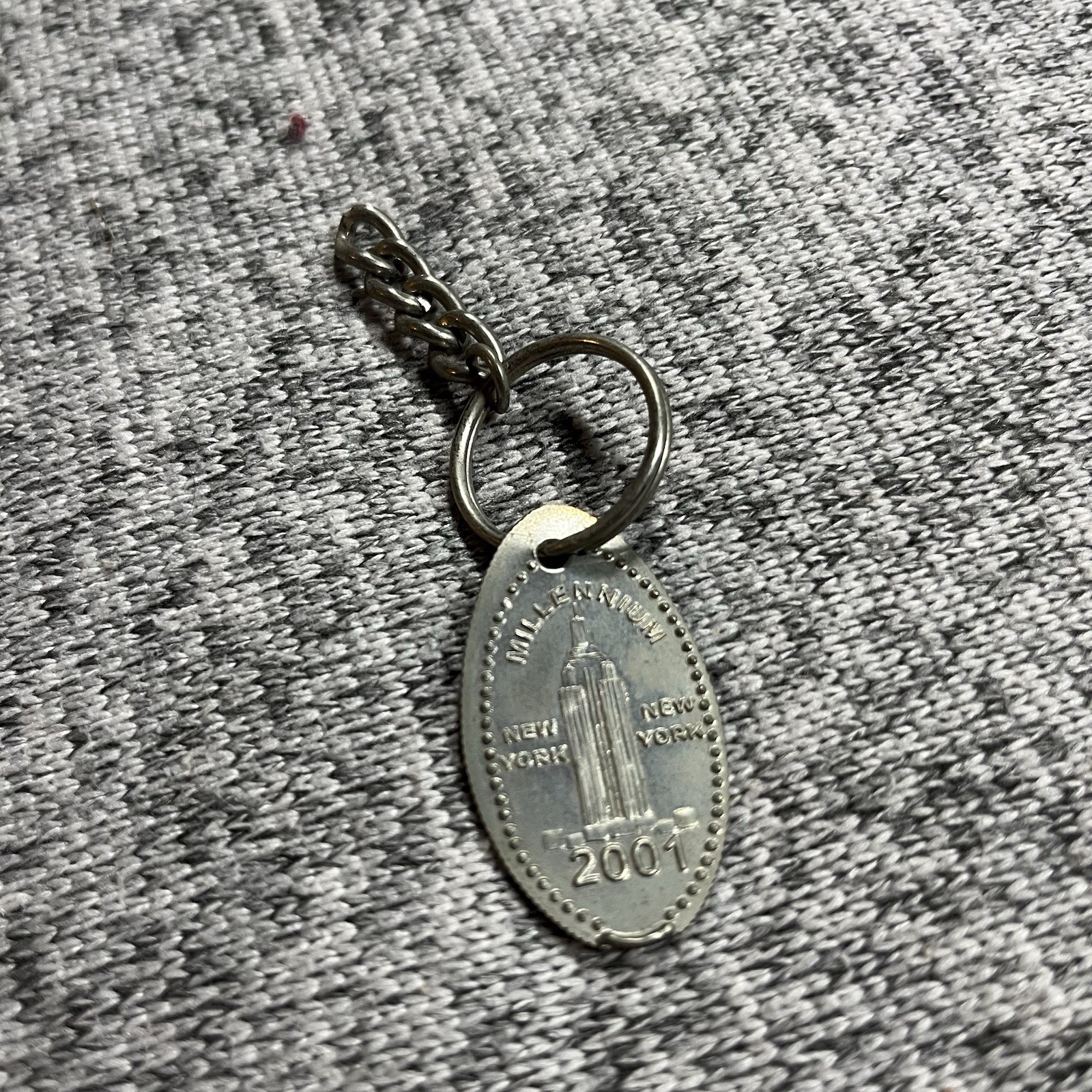 Vintage 2001 New York Twin Towers Key Chain