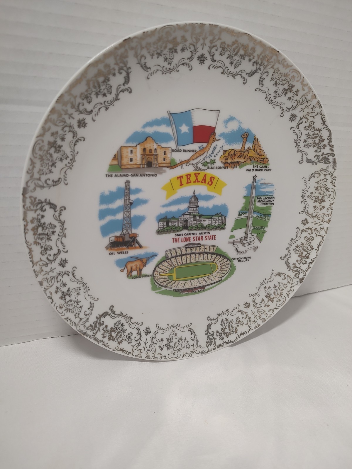 Vintage 9in Texas Souvenir Plate With Gold Border Lone Star State Cotton Bowl
