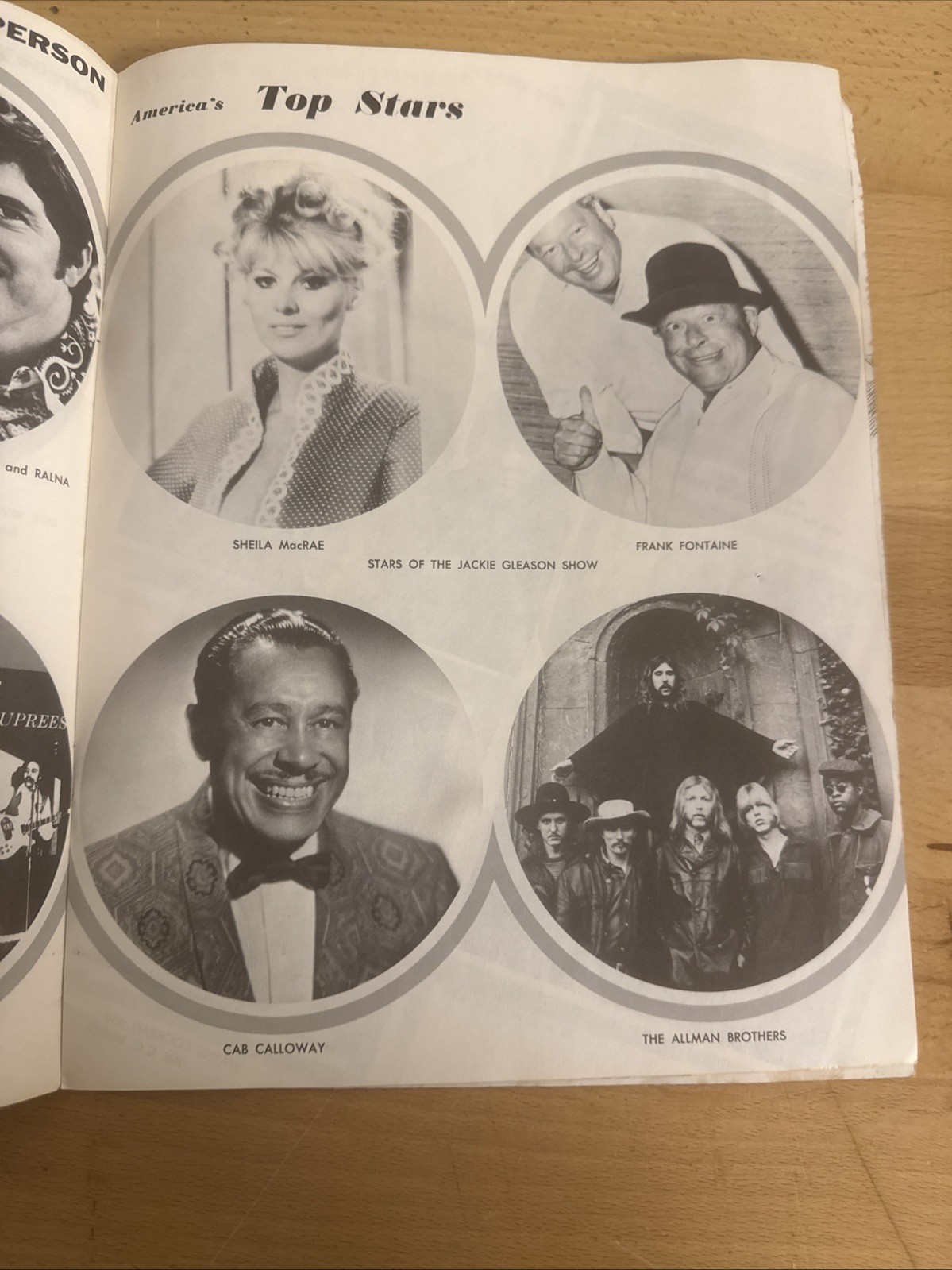 ATLANTIC CITY NJ STEEL PIER MAGAZINE – 1969 SCHEDULE ATTRACTIONS – LOOK