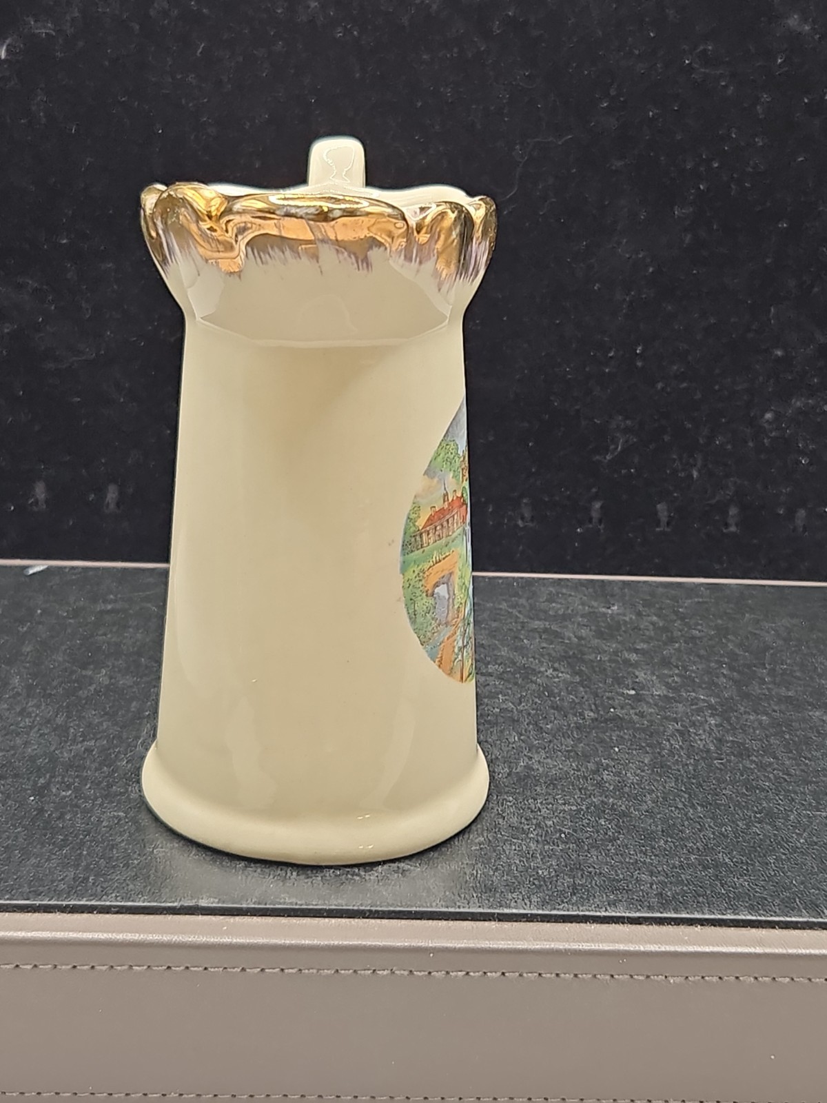Unbranded Vtg Made In USA Virginia Mother Of Presidents Souvenir Pitcher (X-43)