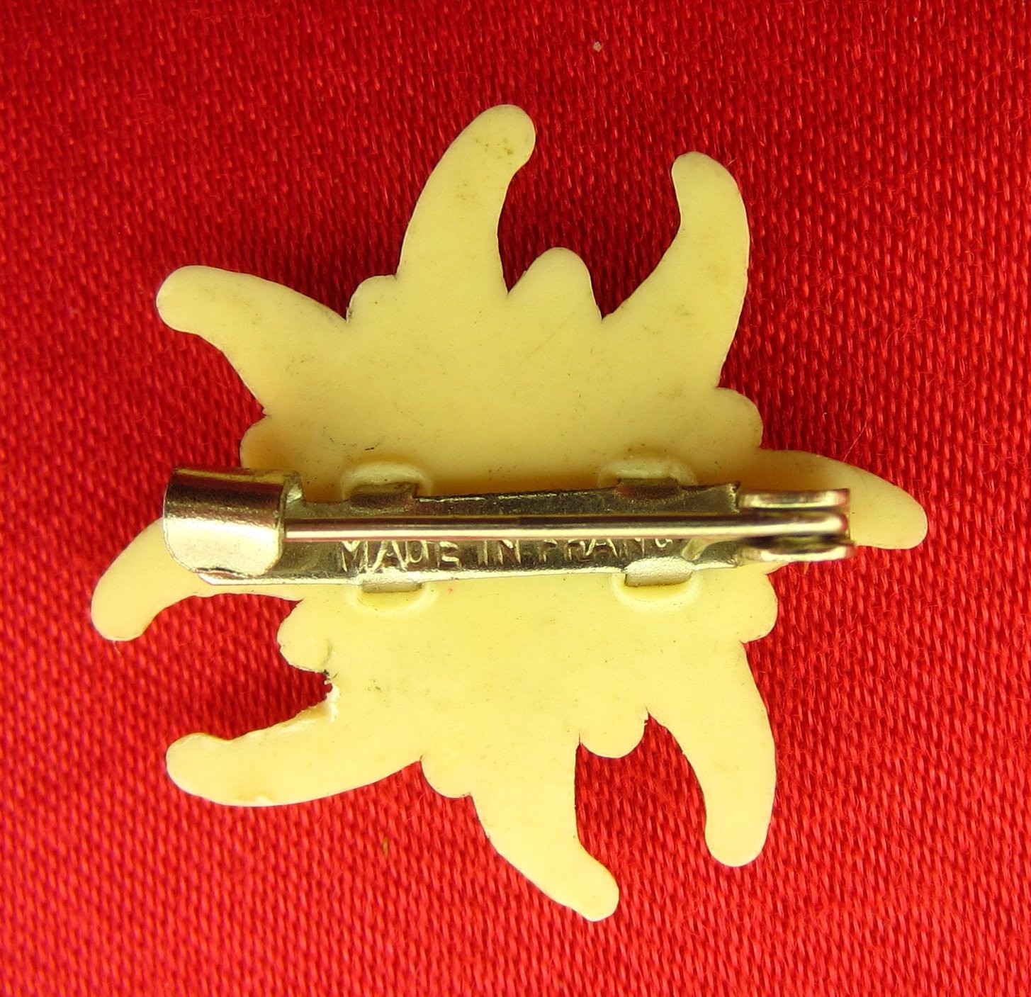 Vintage EIDELWEISS Pin Brooch MADE IN FRANCE National Flower Austria Switzerland