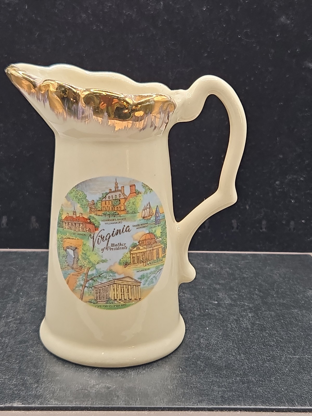 Unbranded Vtg Made In USA Virginia Mother Of Presidents Souvenir Pitcher (X-43)