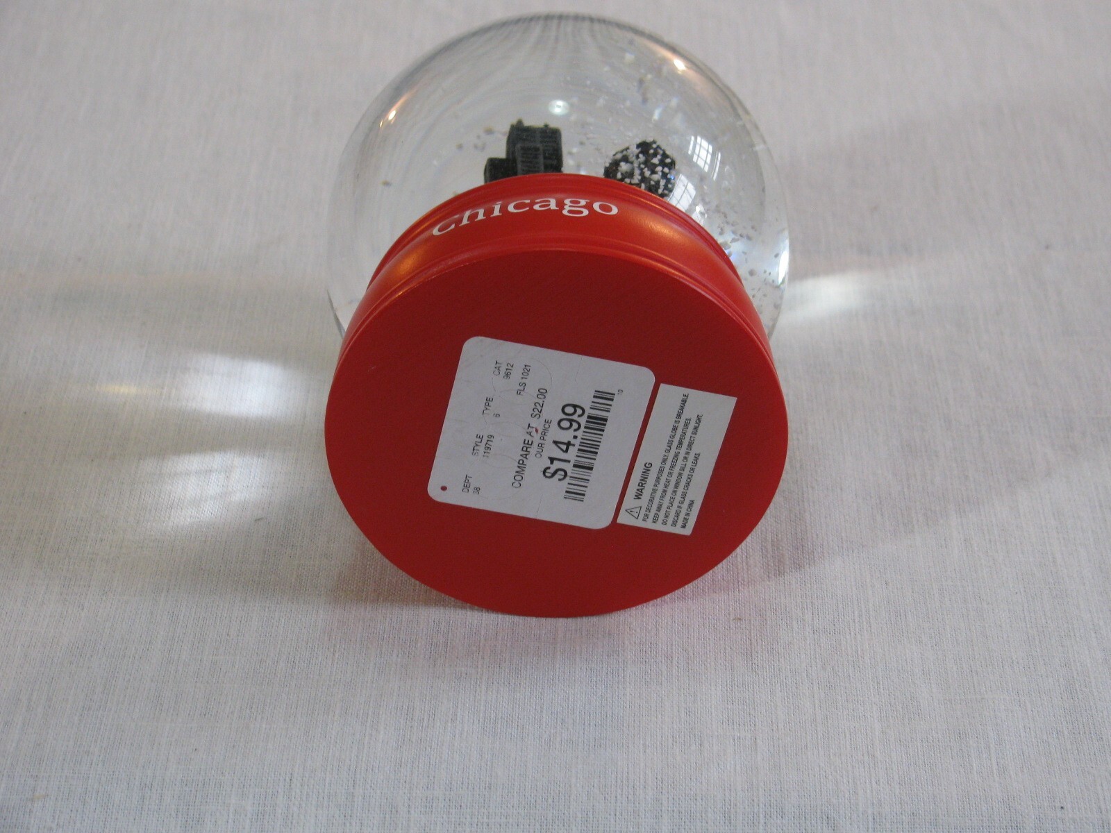 Chicago Skyline Snow Globe, Unbranded, Bean/El/Hancock/Sears/Water Tower rr