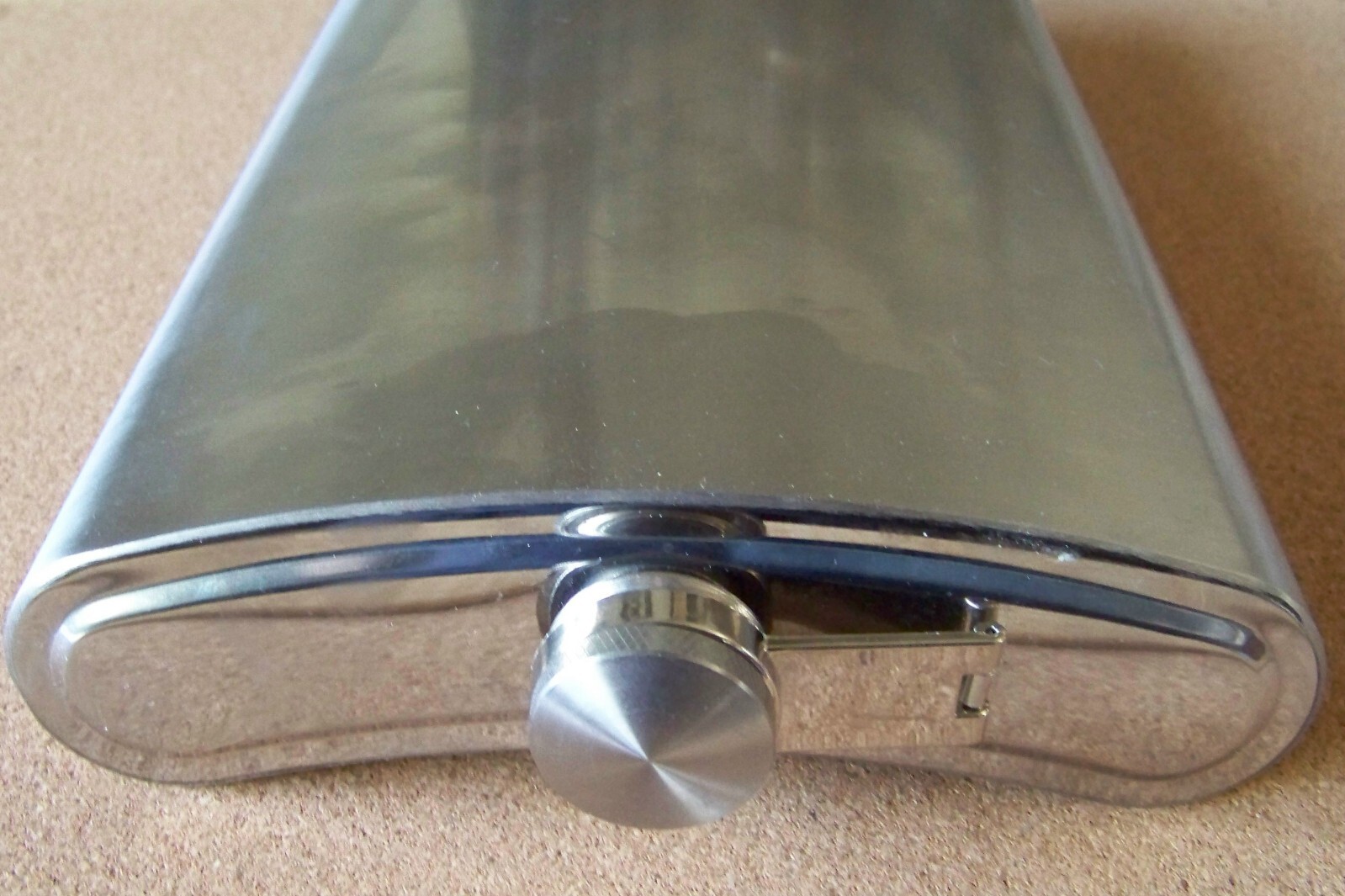 Las Vegas stainless steel flask large 64 oz with carry case & shoulder strap