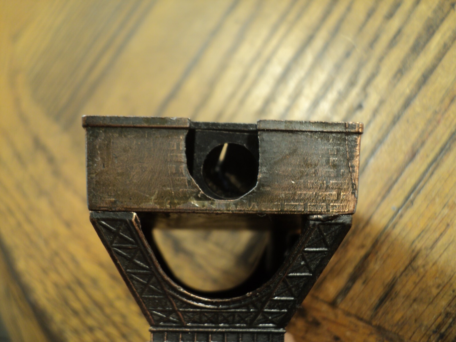 Vintage Unbranded Eiffel Tower Pencil Sharpener – 3-15/16″ Tall China