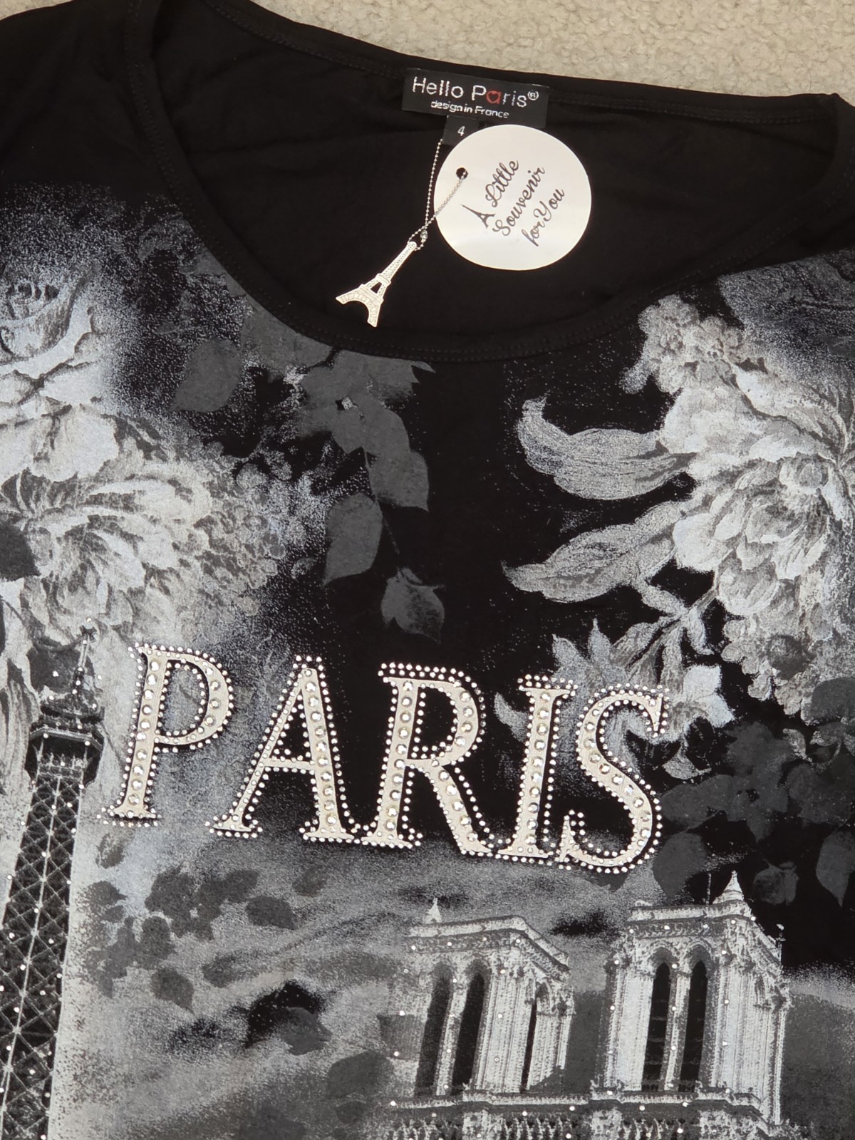 Paris France beaded souvenir shirt with Eifel Tower keychain Women L