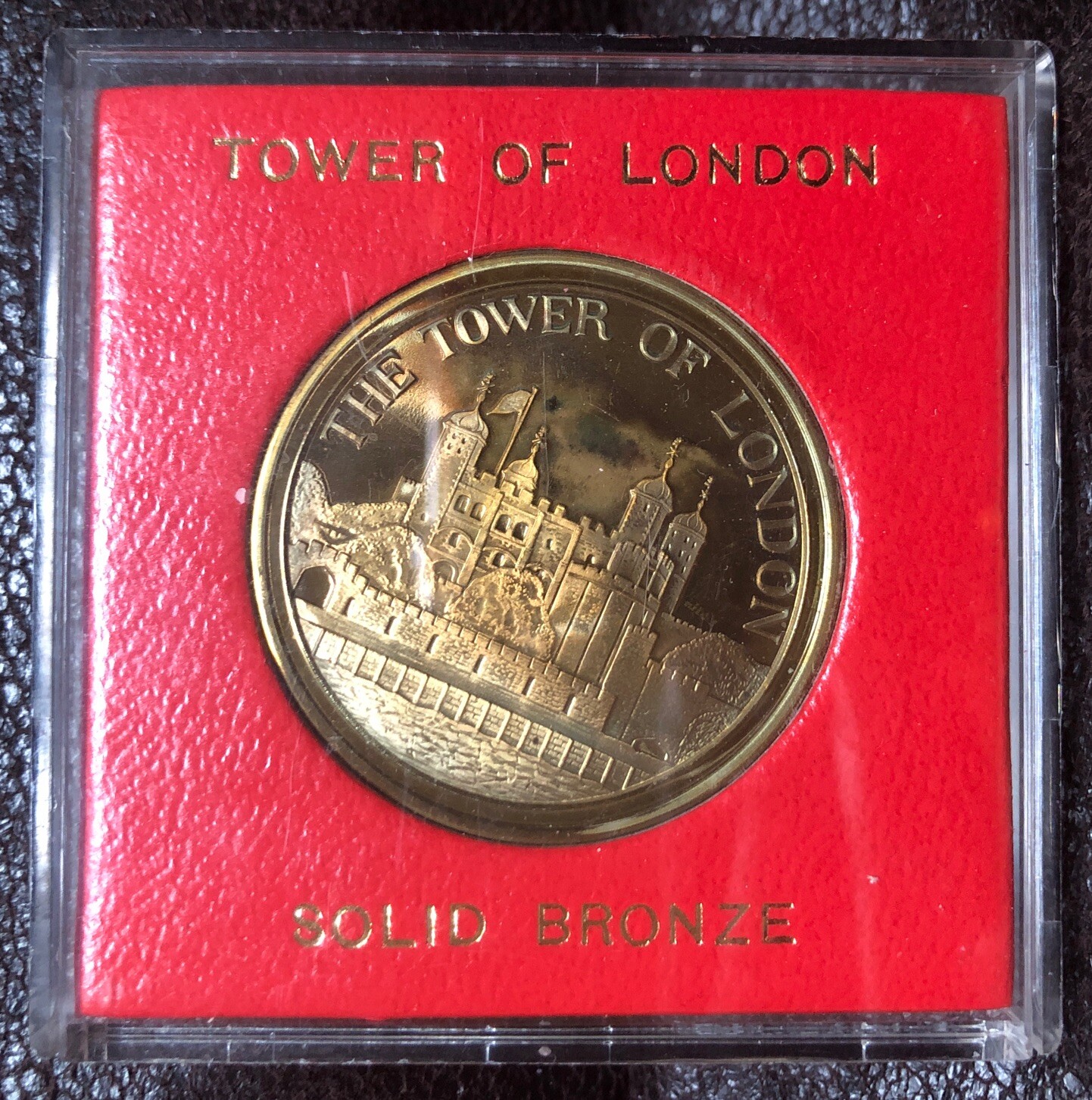 1983 Tower of London UNCIRCULATED(38mm) Solid Bronze Medal
