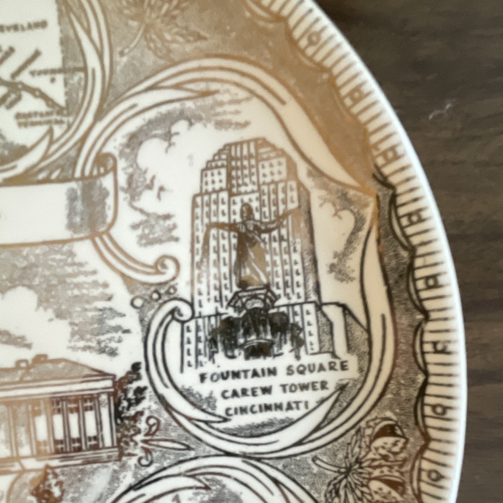 Gold Ohio “The Buckeye State” Souvenir Plate with State Landmark Scenes