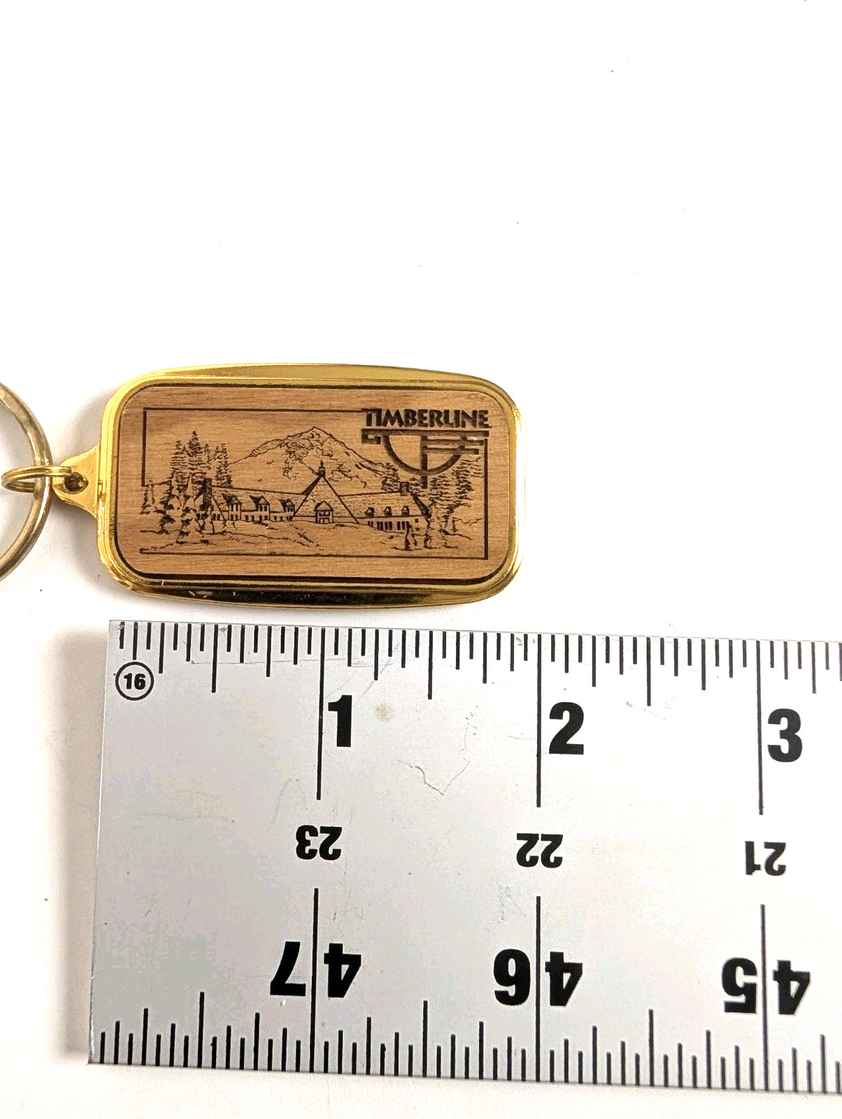 Vintage Timberline Lodge Mt Hood Oregon Souvenir Keychain Gold Tone Wood Look