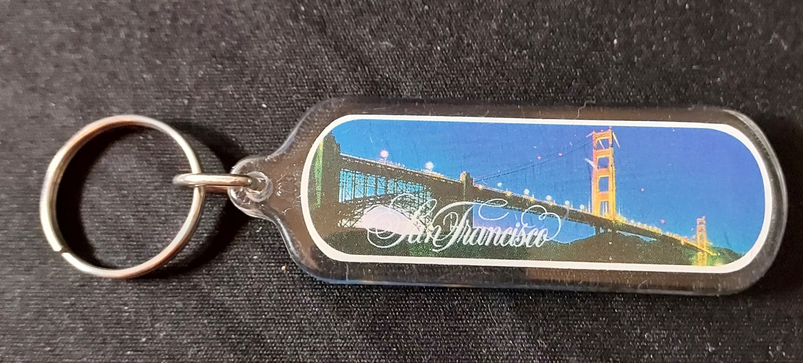 Souvenir Acrylic Keyring – San Francisco, California – Golden Gate Bridge