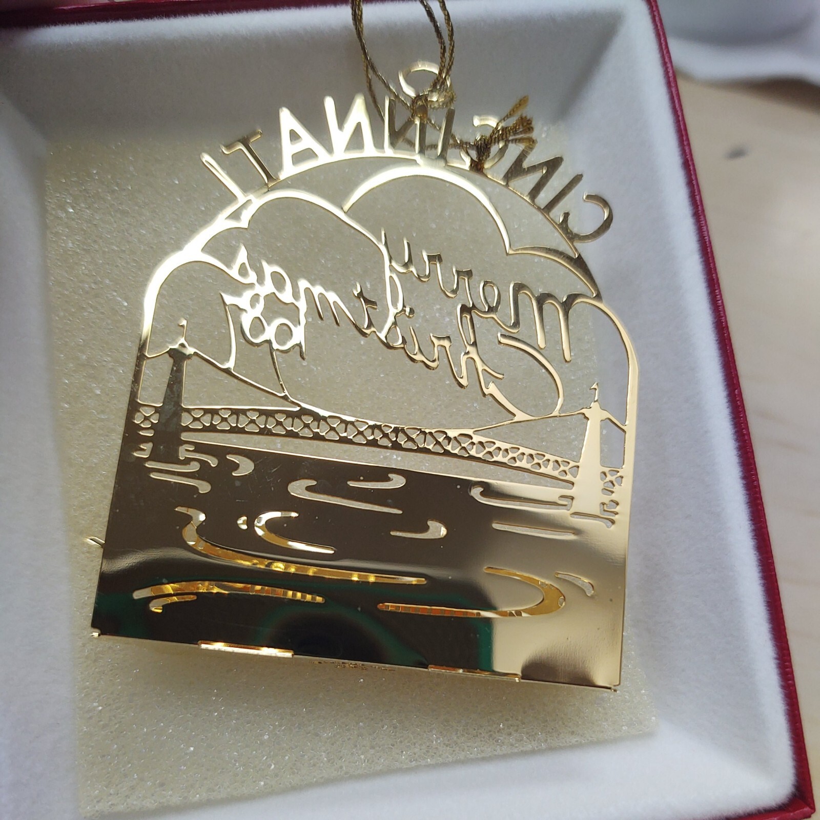 1987 McAlpin’s Cincinnati Skyline & Riverboat 24k Gold Plated Ornament w/Box