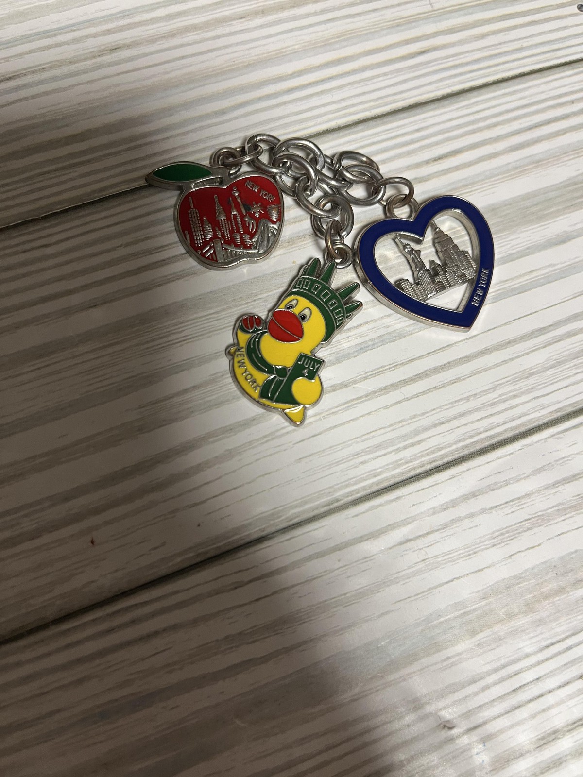 New York City Souvenir Charm Keychain Apple Heart Duck Multicolor NYC Keyring
