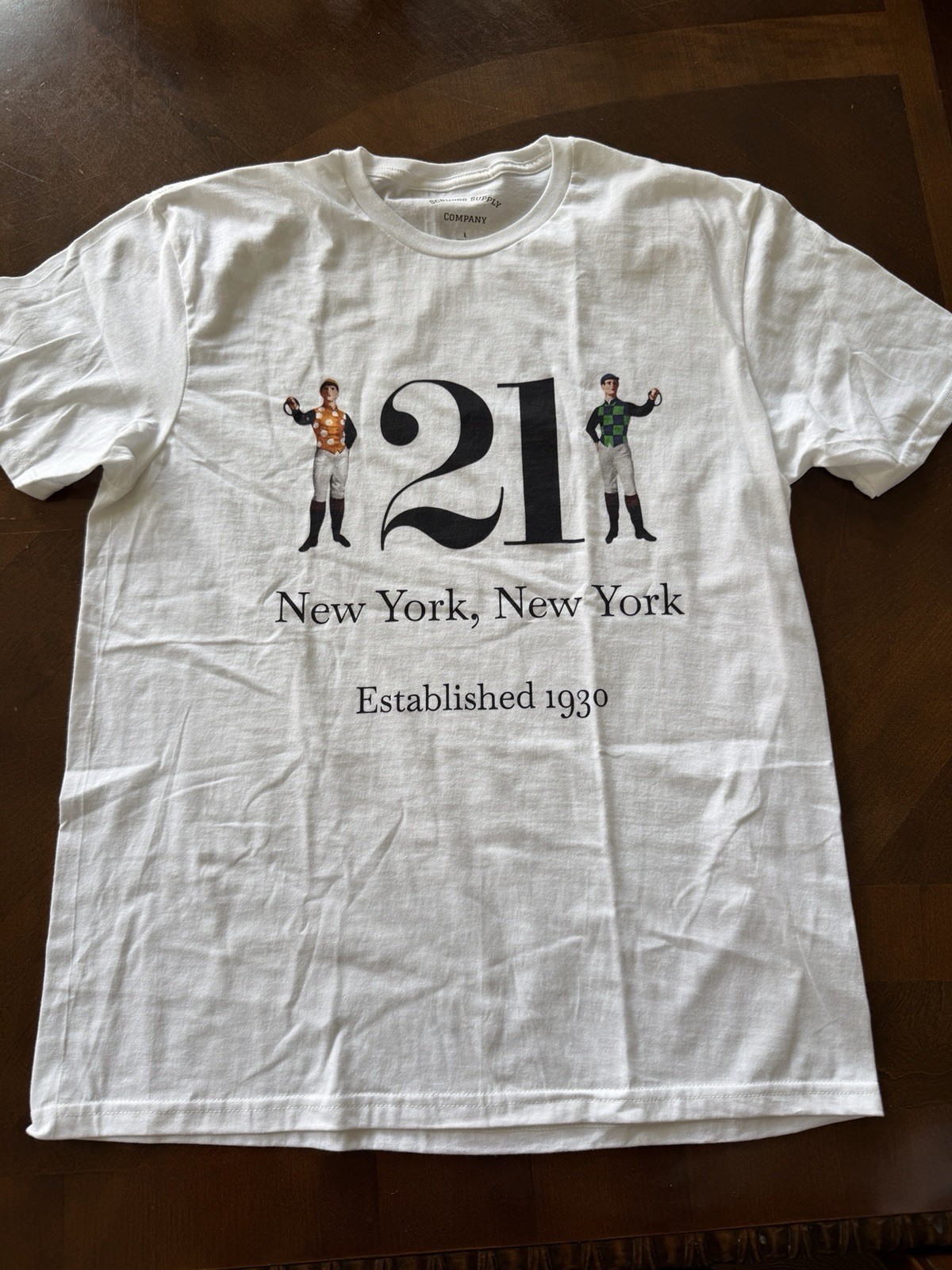 Historic 21 Club New York City, T-shirt – New Large