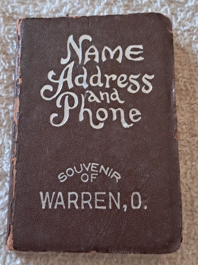 vintage Warren, Ohio Souvenir Pocket Address Book