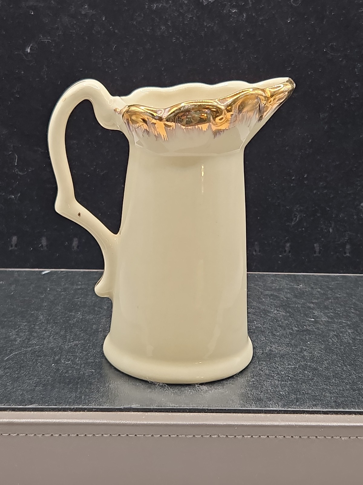 Unbranded Vtg Made In USA Virginia Mother Of Presidents Souvenir Pitcher (X-43)