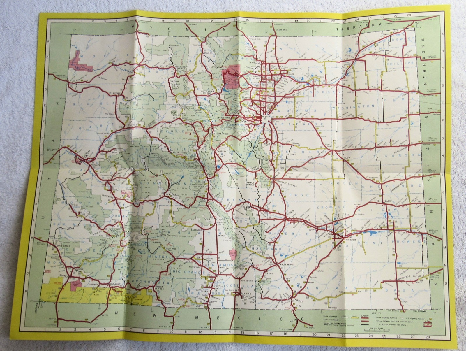 5 Colorful Colorado Souvenir Travel Guides Maps Place Scenes 1941 1950’s Books