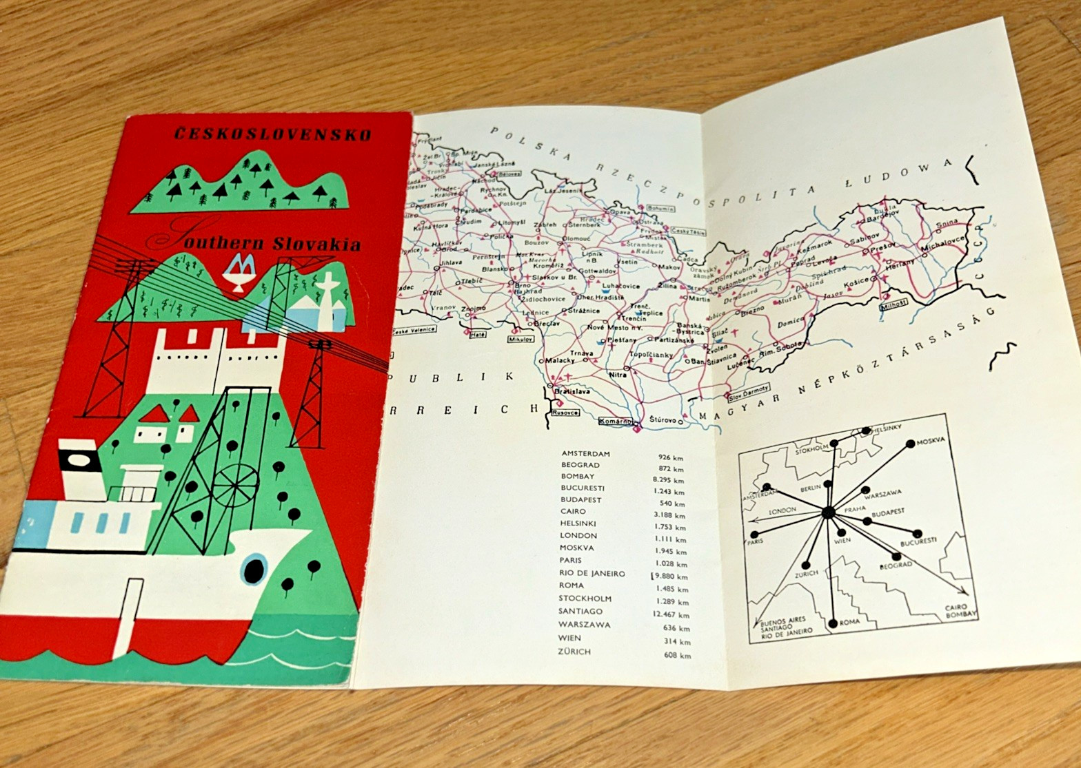 1960 CZECHOSLOVAKIA SOUTHERN SLOVAKIA Brochure / Map