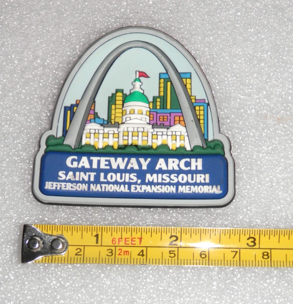 Gateway Arch St Louis MO Magnet • Jefferson National Expansion Memorial Vintage