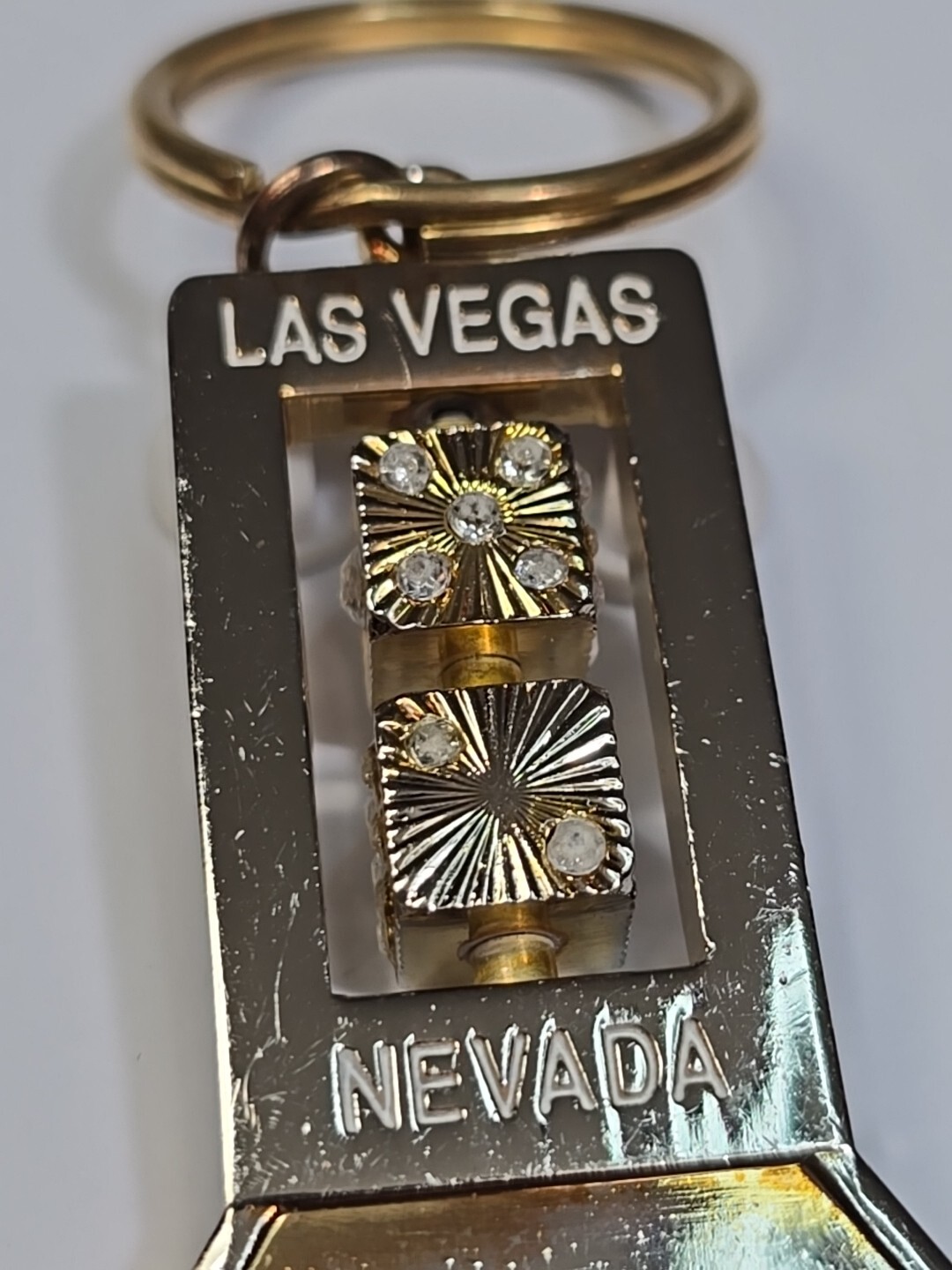 Las Vegas Nevada Travel Souvenir Key Ring Keychain Spinner Dice Bottle Opener