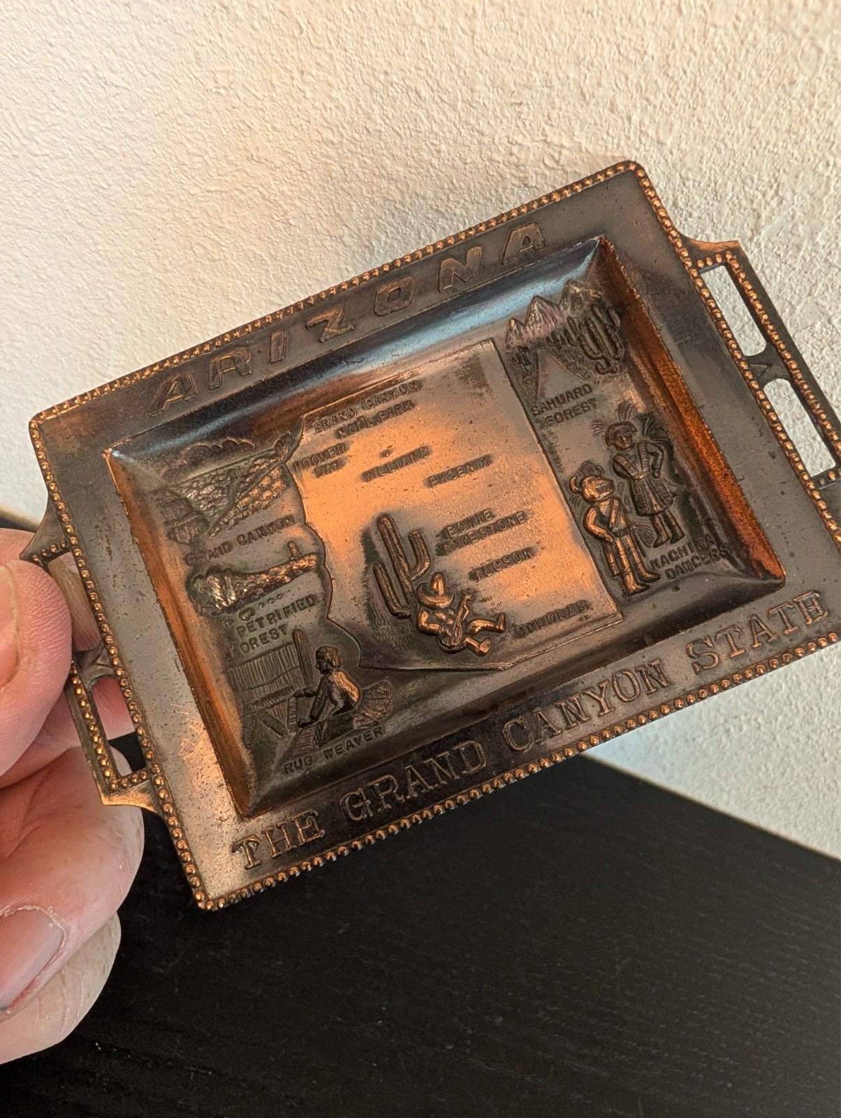 Vtg Brass Tone – Coin Dish w/ 3D Relief Arizona State Cities & The Grand Canyon