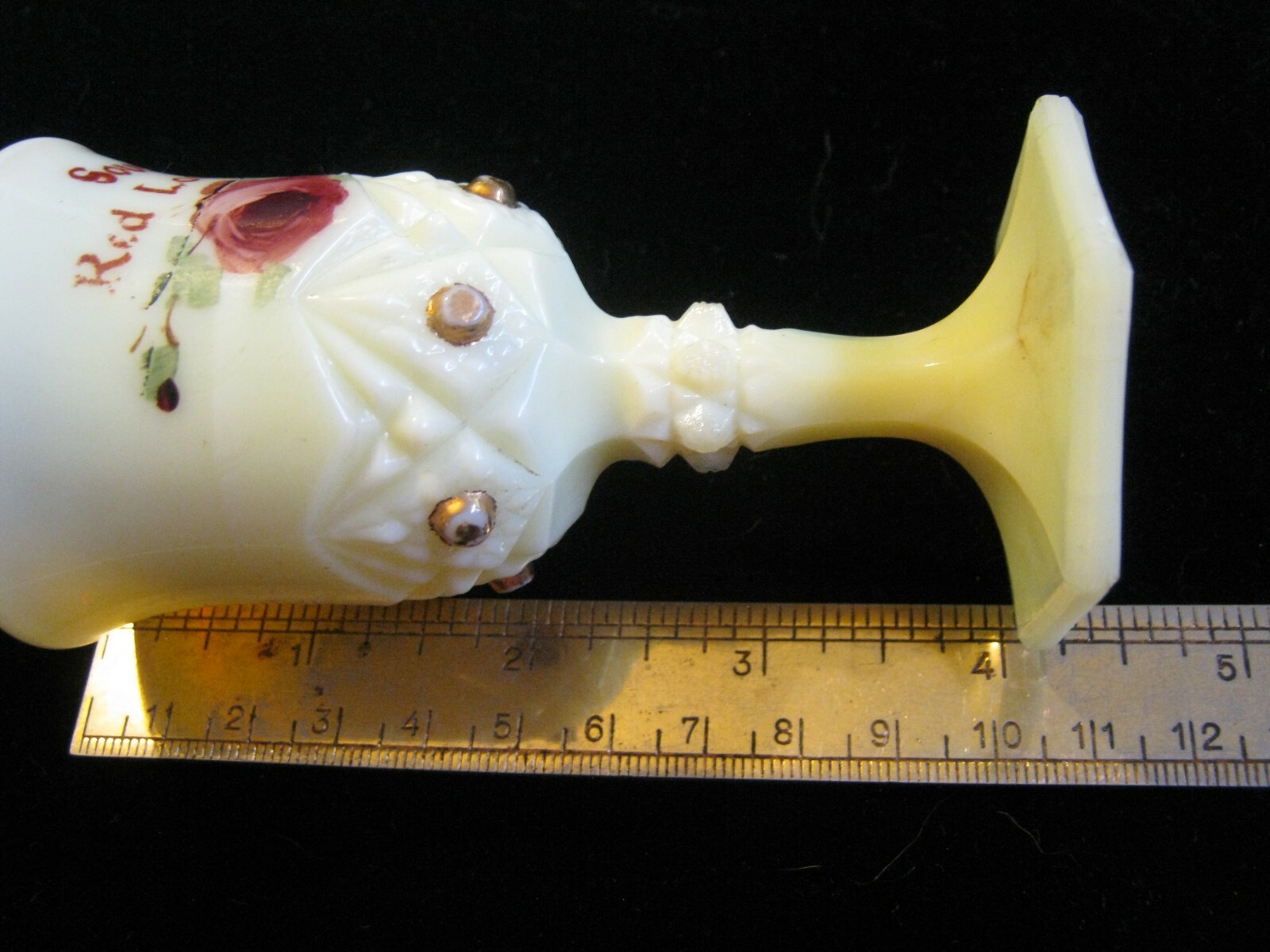 RED LODGE MONTANA 4″ Cordial by Jefferson Custard Glass Diamond w/ Peg 1904-1915