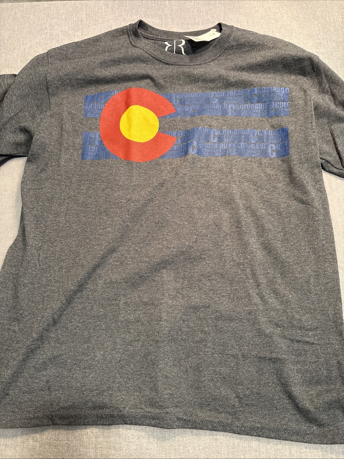 New Robin Ruth Colorado Flag T-Shirt Men’s L Grey Short Sleeve State Graphic Tee