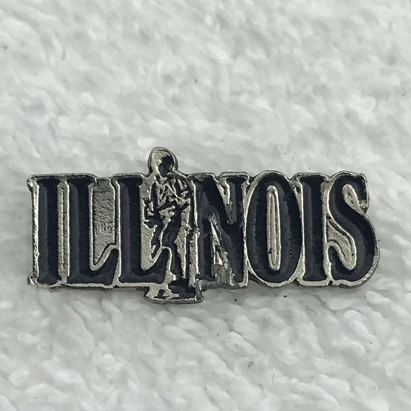 Illinois Pin Vintage Travel Souvenir