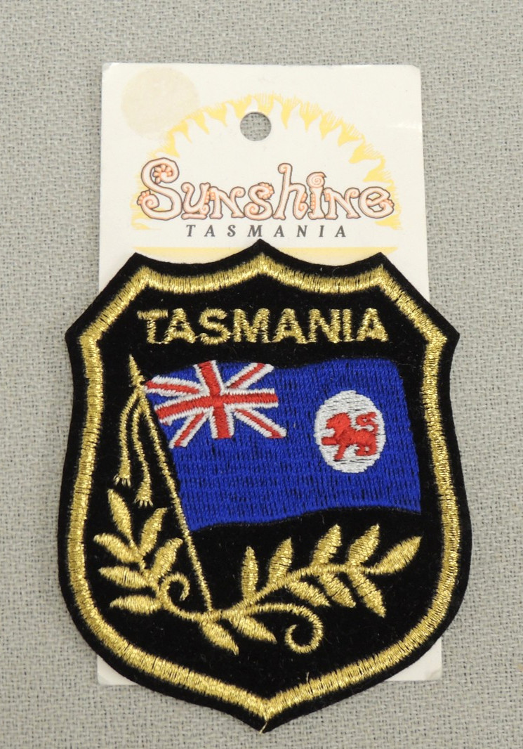 Vtg World Travel Embroidered & Felt Patches Europe, Australia, Canada / Lot of 5