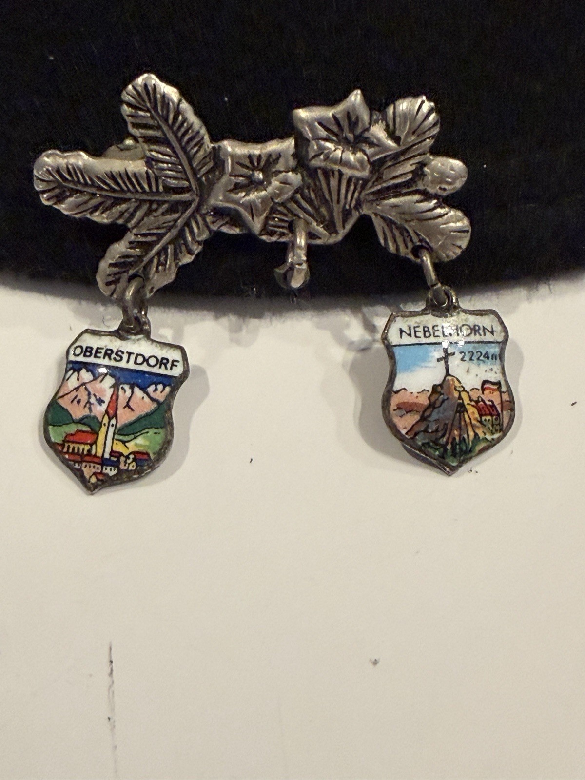 Vintage Oberstdorf & Nebelhorn Enamel Hat Pin – German Bavaria Souvenir