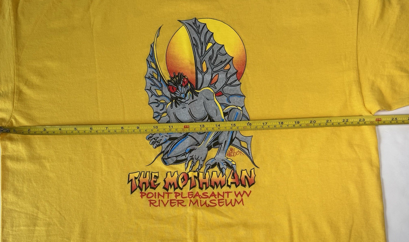 Vintage The Mothman T Shirt Point Pleasant WV River Museum Cryptid Monster Sz XL