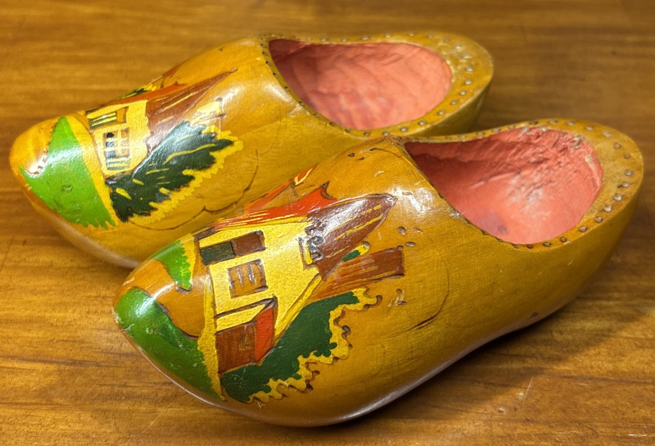 Vtg Hand Made Souvenir 5.5” Clogs Made In Holland