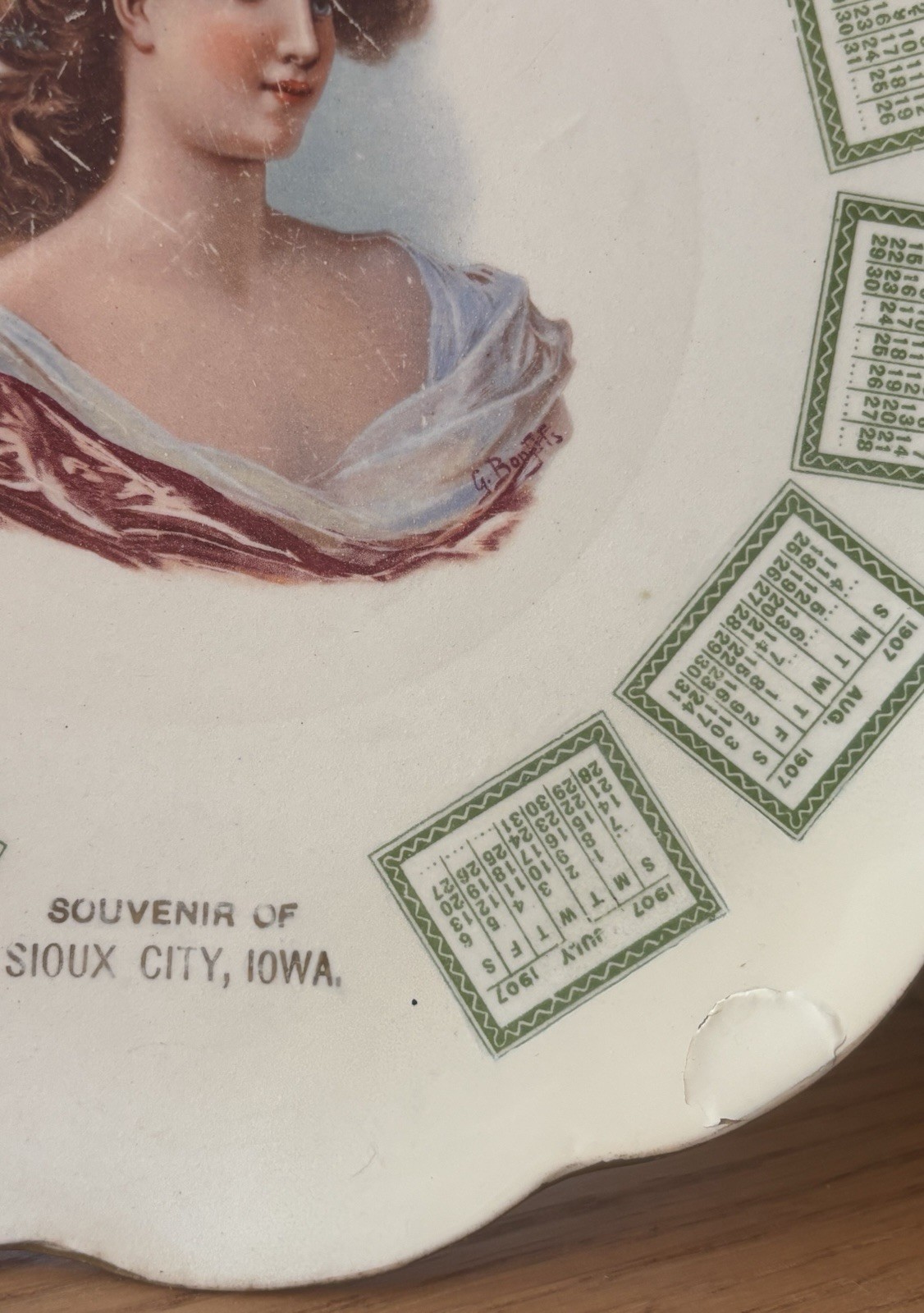 RARE 1907 Souvenir SIOUX CITY IOWA CALENDAR PLATE Woman’s Portrait – G. Bonfils