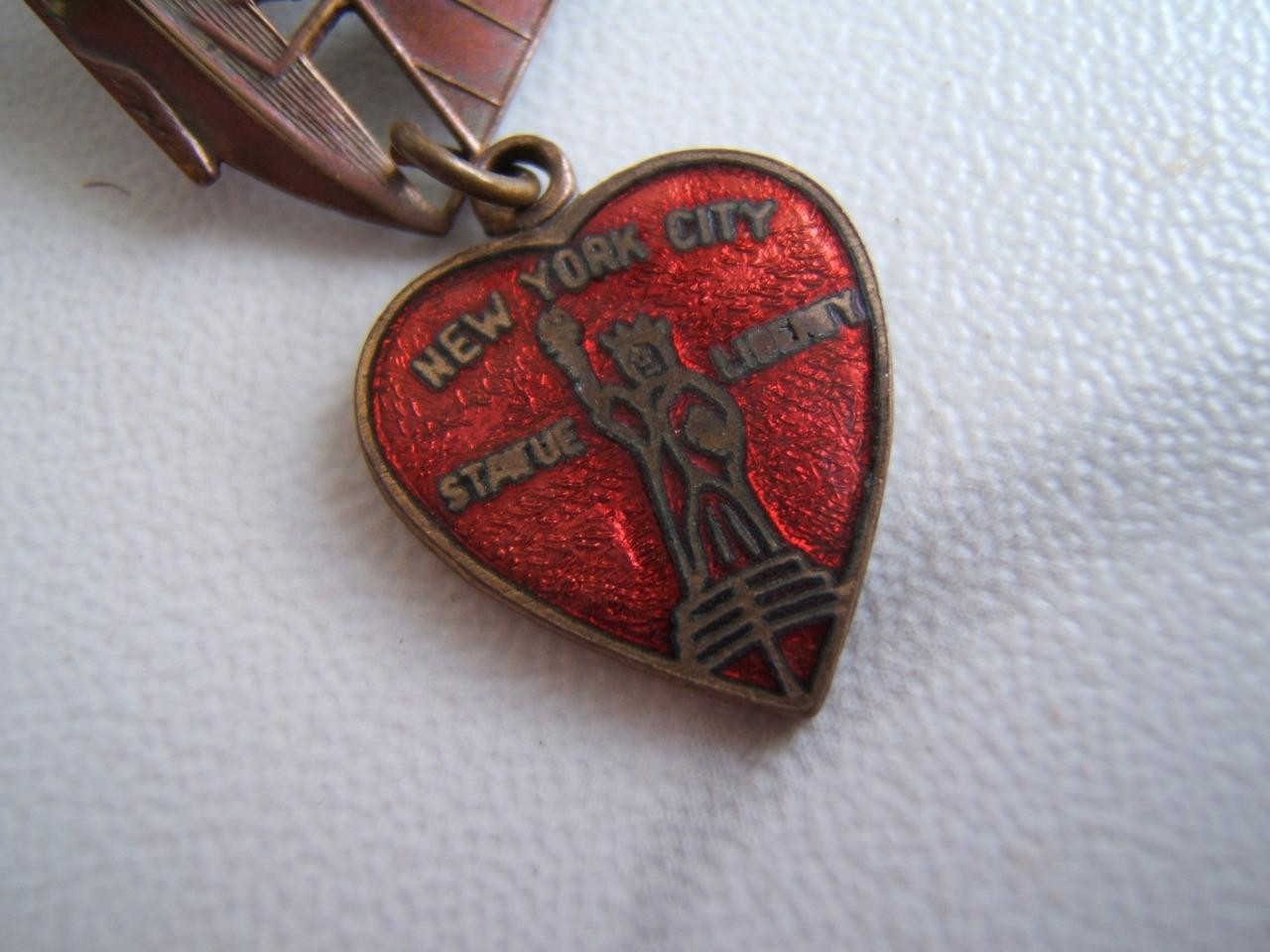 VINTAGE NEW YORK CITY STATUE OF LIBERTY COPPER SAILBOAT & RED ENAMEL HEART