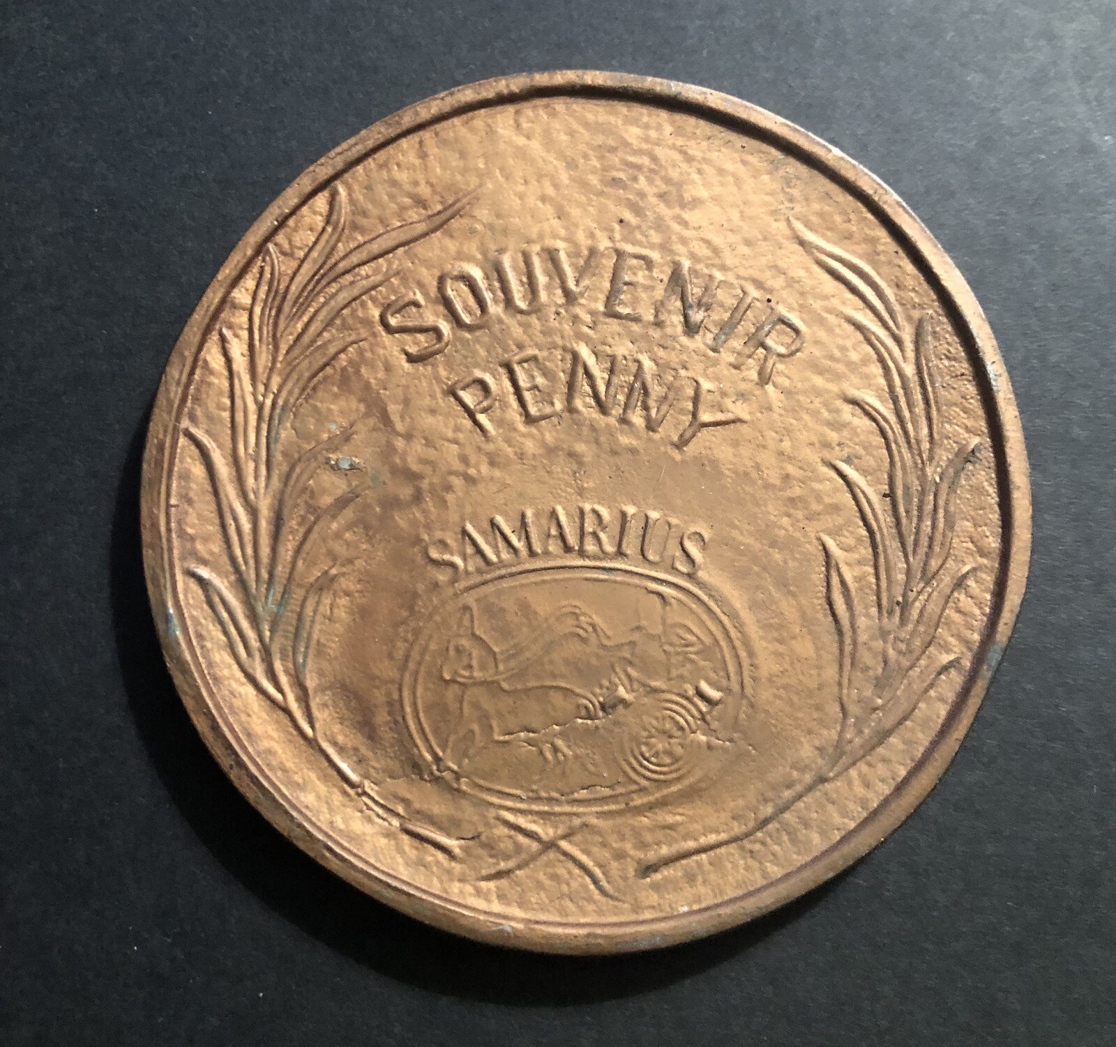 LARGE Vintage COPPER Color PAPERWEIGHT SOUVENIR INDIAN HEAD LUCKY PENNY gambler