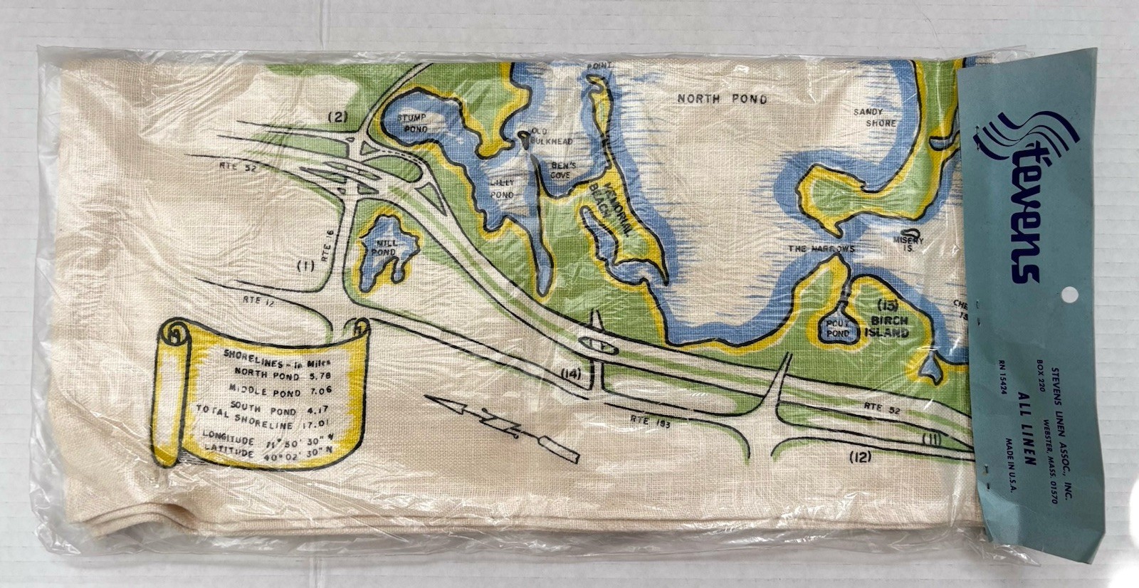 VNTG NIP Webster Massachusetts 16”x32″* Tea Towel Map Lake Chargoggagoggmanchaug