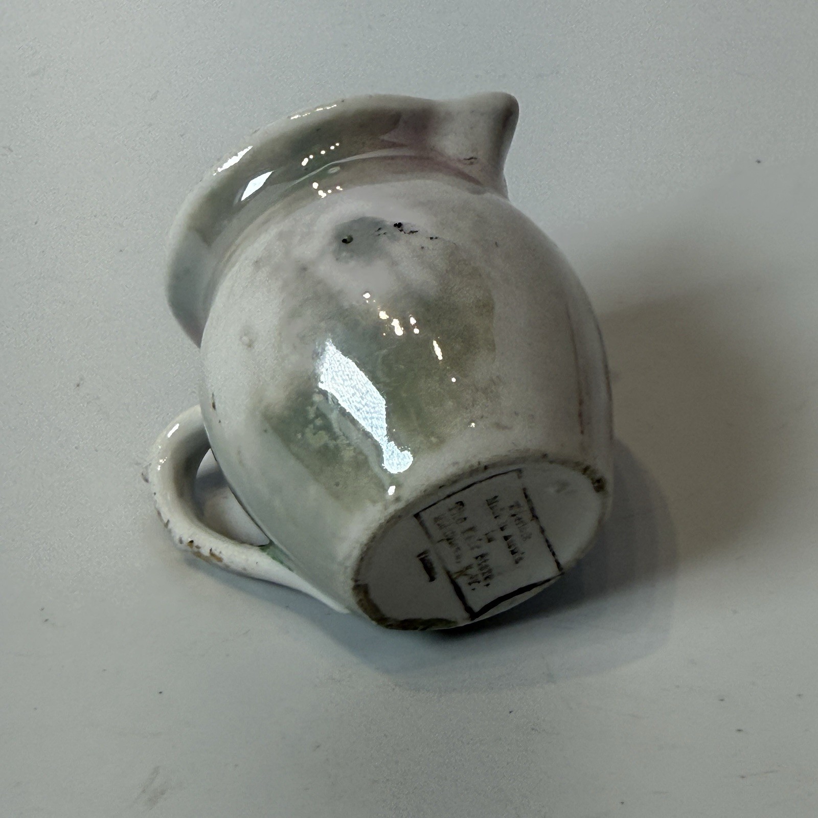 MIDDLETOWN NY NEW YORK Souvenir Porcelain STATE ARMORY Trinket Gold Creamer