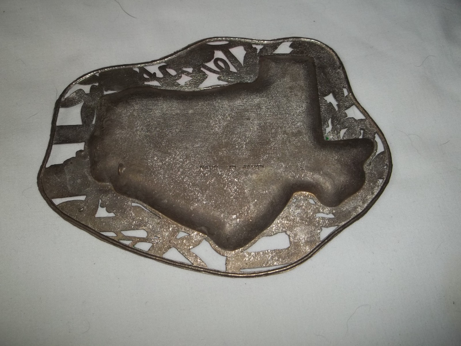 Vintage TEXAS state map tray metal ashtray trinket dish souvenir Colorful