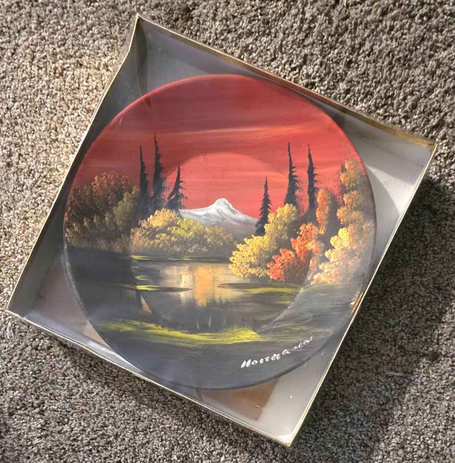 Hand-Painted Gold Pan Alaska Americana Art 12″ Unopened Box 1980s